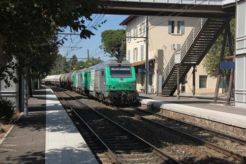 Taxi Gare d'Istres avec Assistance Alpha Taxi Services Taxi Gare d'Istres avec Assistance Alpha Taxi Services